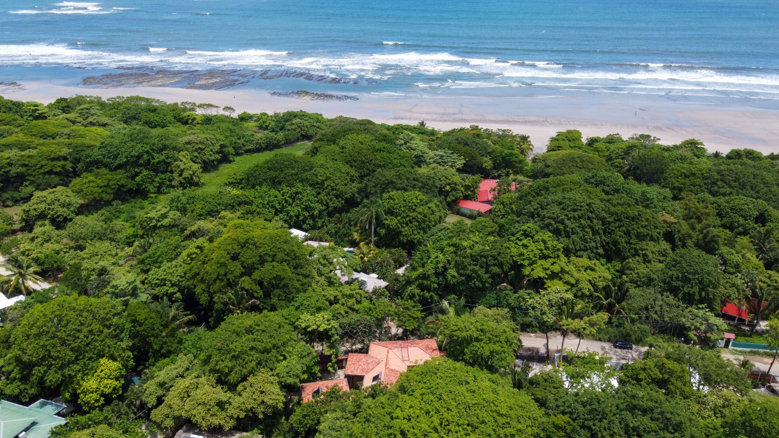Casa Regreso: Just A Few Steps to the Surf